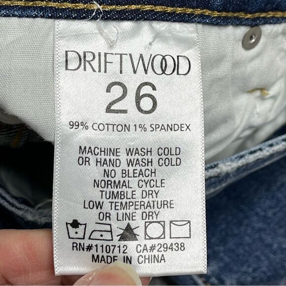 Driftwood Jeans Women's 26 Blue Skinny Mid-rise Medium Wash Denim Distressed - Picture 14 of 14